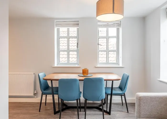 The Falcon Tap * 요크