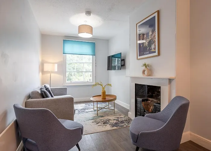 The Falcon Tap * 요크