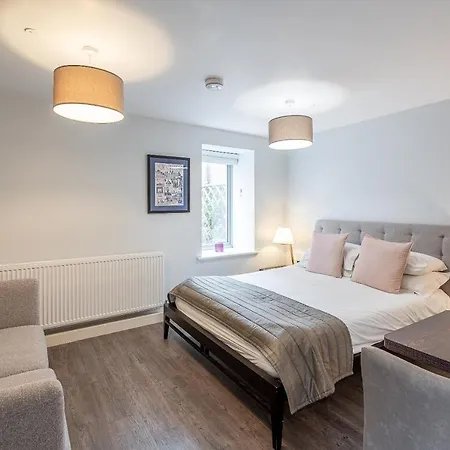 The Falcon Tap Apartment York